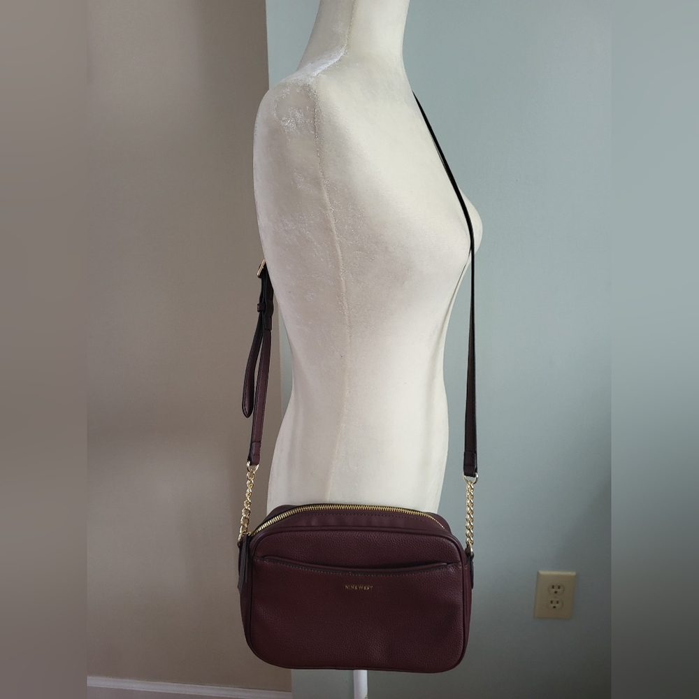 Nine West Crossbody Chain Adjustable Strap Merlot Purple Bag Purse